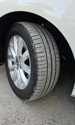 Mercedes-Benz Klasa B cena 69990 przebieg: 49730, rok produkcji 2018 z Sędziszów małe 191